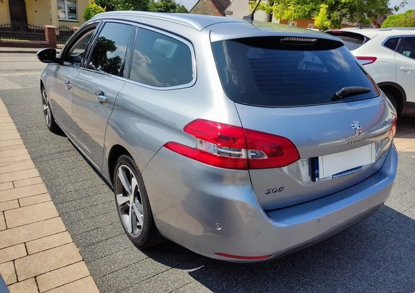 Peugeot 308 cena 35800 przebieg: 228000, rok produkcji 2016 z Opatów małe 137